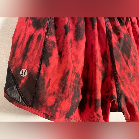 Lulu lemon shorts - Picture 5 of 5